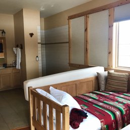 Room 105