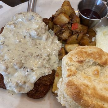The Twins Restaurant - Chicken fried steak - American Near Me - Cotati, California