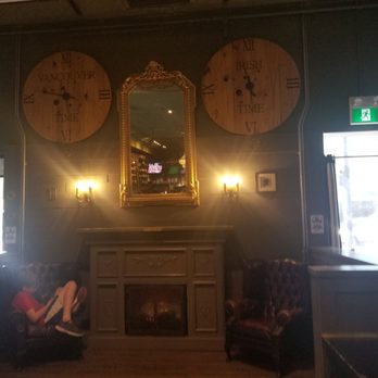 Donnellans Irish Pub - Irish Pub Near Me - Vancouver, British Columbia Donnellans Irish Pub - Irish Pub Near Me - Vancouver, British Columbia