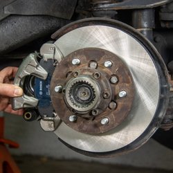 Topsham Truck /Auto/RV Repair - Brake Service