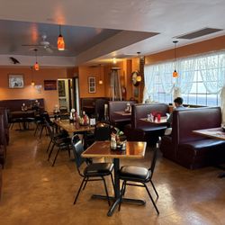 Raptor Canyon Cafe