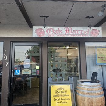 Oak Barrel Ice & Creamery - Ice Cream & Frozen Yogurt Near Me - Turlock, California Oak Barrel Ice & Creamery - Ice Cream & Frozen Yogurt Near Me - Turlock, California