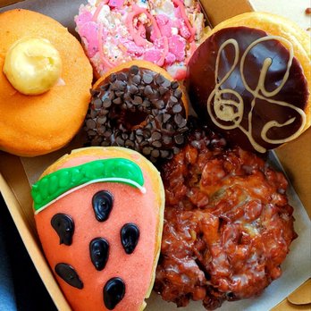 SloDoCo Donuts - Donuts Near Me - Atascadero, California