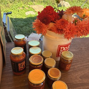 Sunset Farm - Canned sauce and salsas - Farmers Market Near Me - Milford, Connecticut Sunset Farm - Canned sauce and salsas - Farmers Market Near Me - Milford, Connecticut
