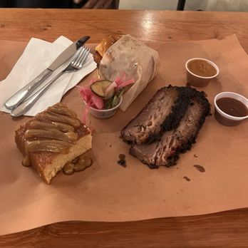Bark Barbecue - Corn bread, brisket and sandwich - Barbeque Near Me - Brooklyn, New York