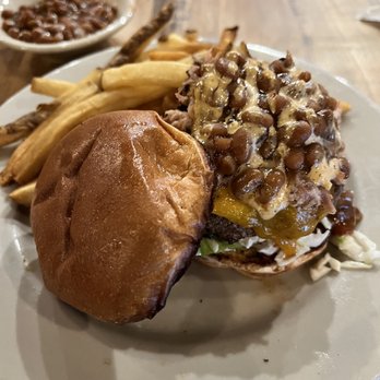 Puckett's Restaurant - Pucketts Mojo Burger - Southern Near Me - Pigeon Forge, Tennessee Puckett's Restaurant - Pucketts Mojo Burger - Southern Near Me - Pigeon Forge, Tennessee