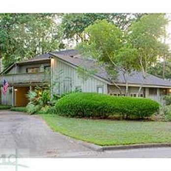 Page Properties Team - Best Price on the Landings. Move In Ready with plenty of upside. Large corner lot. 4 Bedrooms including Owner's Suite, Guest ... - Real Estate Agents Near Me - Savannah, Georgia