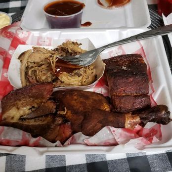 ButcherBobs BBQ - Barbeque Near Me - Mountain Top, Pennsylvania
