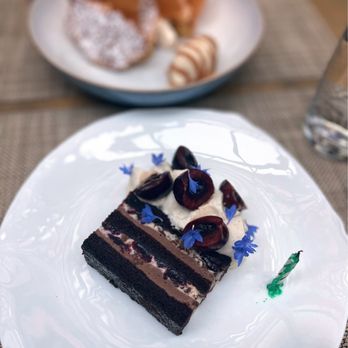 L'Abattoir - a piece of cake on a plate - French Near Me - Vancouver, British Columbia L'Abattoir - a piece of cake on a plate - French Near Me - Vancouver, British Columbia