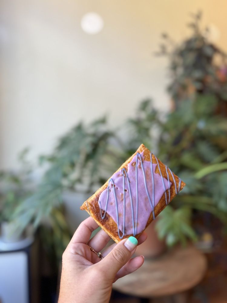 Social spots from The Flour Bender