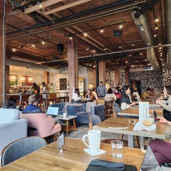 Cupitol Coffee & Eatery - Inside seating space - Coffee & Tea Near Me - Chicago, Illinois