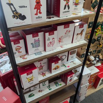 Diane's Hallmark Shop - Cards & Stationery Near Me - Tempe, Arizona Diane's Hallmark Shop - Cards & Stationery Near Me - Tempe, Arizona