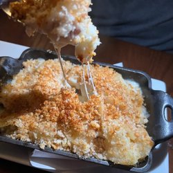 Schout Bay Tavern - Mac and cheese