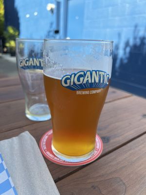 Gigantic Brewing Hawthorne Pub by null