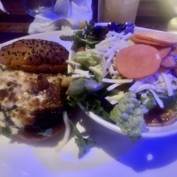 Yard House - Blue Cheese Bacon Burger and house salad - Bars Near Me - San Antonio, Texas