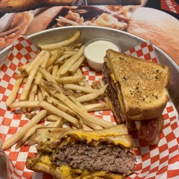 Sanford's Grub & Pub - Burgers Near Me - Dickinson, North Dakota Sanford's Grub & Pub - Burgers Near Me - Dickinson, North Dakota