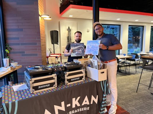 Kan-Kan Cinema & Bar by null