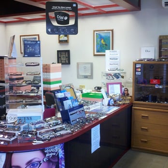 EYEWEAR HILO - CLOSED - Updated June 2025 - 1420 Kilauea Ave