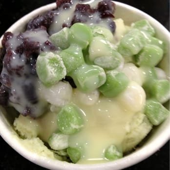 Snowflakes - Green tea shaved snow with red beans, regular and green tea mochi, and condensed milk. - Shaved Ice Near Me - Artesia, California Snowflakes - Green tea shaved snow with red beans, regular and green tea mochi, and condensed milk. - Shaved Ice Near Me - Artesia, California