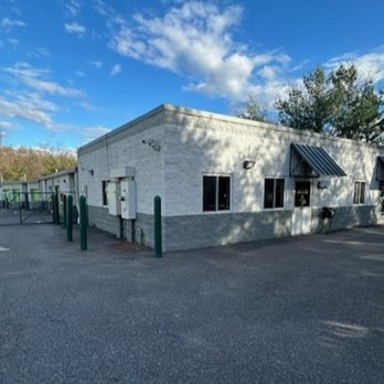 Extra Space Storage - Beauty Image - Extra Space Storage at 281 Indian Head Rd, Kings Park, NY 11754 - Self Storage Near Me - Kings Park, New York Extra Space Storage - Beauty Image - Extra Space Storage at 281 Indian Head Rd, Kings Park, NY 11754 - Self Storage Near Me - Kings Park, New York