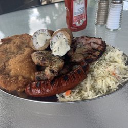Veslo Family Restaurant - Platter for Two!