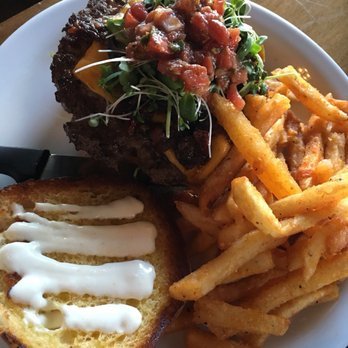 The Craft House - The bison burger meat was cooked perfect.  It was juicy & tender.  The fry's were yummy.  They were crunchy yet soft and seasoned perfect. - Gastropubs Near Me - Clovis, California