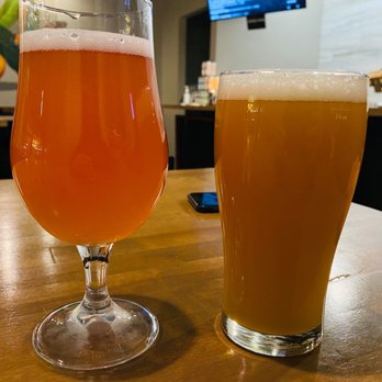 Casey Brewing Taproom - Cherry Rose and IPA - Breweries Near Me - Glenwood Springs, Colorado