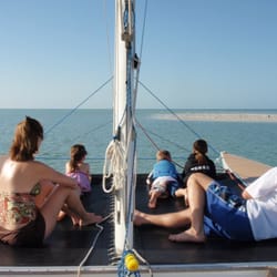 Off the Hook Adventures - Family sailing and shelling tour for dolphins and Wildlife in MAroc Island and Naples Florida