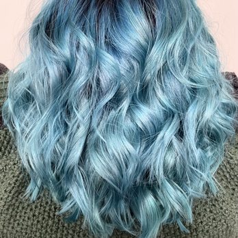 Kiri Artistry - Turquoise hair color. Love the bright colors! - Hair Stylists Near Me Kiri Artistry - Turquoise hair color. Love the bright colors! - Hair Stylists Near Me