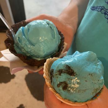 Summerville Scoops - Cotton Candy in a chocolate whole & Cookie Monster in a cone - Ice Cream & Frozen Yogurt Near Me - Augusta, Georgia Summerville Scoops - Cotton Candy in a chocolate whole & Cookie Monster in a cone - Ice Cream & Frozen Yogurt Near Me - Augusta, Georgia