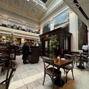 Succotash Prime - Inside - Southern Near Me - Washington, DC, District of Columbia Succotash Prime - Inside - Southern Near Me - Washington, DC, District of Columbia