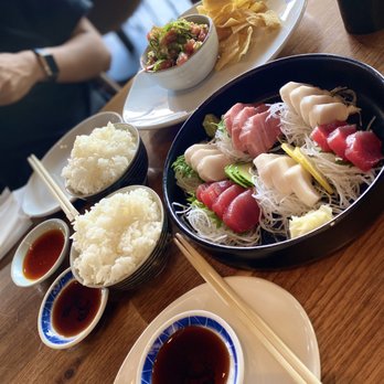 Cocoro Bistro - Mixed Sashimi - Sushi Bars Near Me - Stockton, California