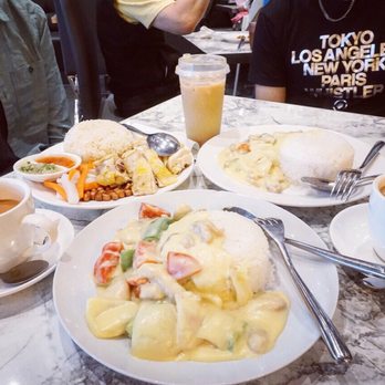 Happy Day Cafe - Chicken in Cream Sauce over Rice ($14.95) IG: eatwithjlau - Hong Kong Style Cafe Near Me - Richmond, British Columbia Happy Day Cafe - Chicken in Cream Sauce over Rice ($14.95) IG: eatwithjlau - Hong Kong Style Cafe Near Me - Richmond, British Columbia
