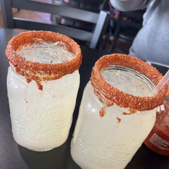 Sushinola - Limonada - Food Trucks Near Me - Bakersfield, California