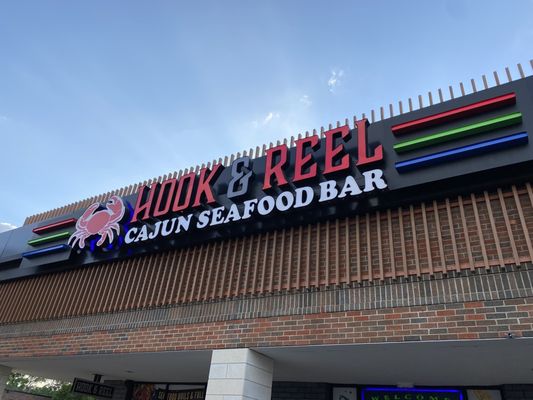 Hook & Reel Cajun Seafood & Bar by null