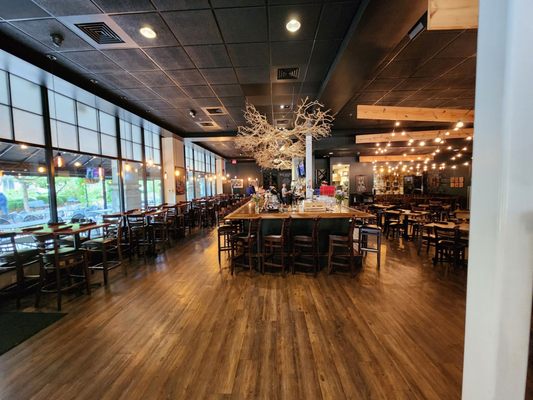 Big Grove Tavern by null