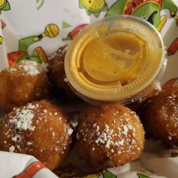 Chef's Truck - Mac n cheese balls - Food Trucks Near Me - San Francisco, California