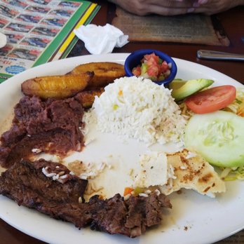 Paseo Catracho - Honduran Near Me - Houston, Texas