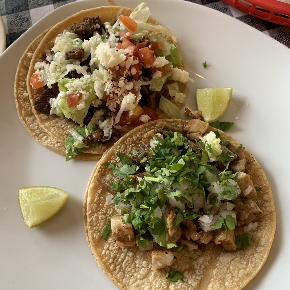 Alfredo's Taqueria - Steak and Caritas Taco with corn tortillas - American Near Me - Downers Grove, Illinois Alfredo's Taqueria - Steak and Caritas Taco with corn tortillas - American Near Me - Downers Grove, Illinois