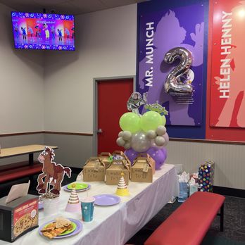 Chuck E. Cheese - Pizza Near Me - San Diego, California Chuck E. Cheese - Pizza Near Me - San Diego, California