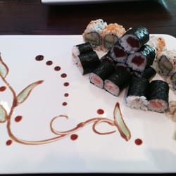 Kume Bistro - One many great Sushi plates, this one is the Maki Combination