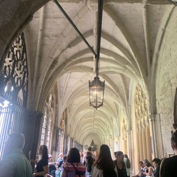 Westminster Abbey - Cloisters - Churches Near Me - London, XGL Westminster Abbey - Cloisters - Churches Near Me - London, XGL