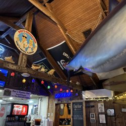 Dive bar fun!