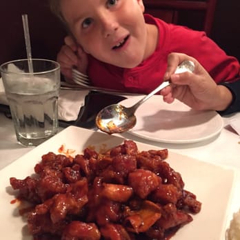 Rainbow Garden Champaign - Orange chicken - Chinese Near Me - Champaign, Illinois Rainbow Garden Champaign - Orange chicken - Chinese Near Me - Champaign, Illinois
