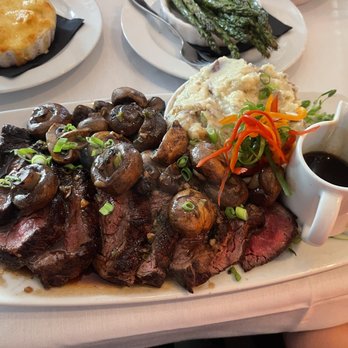 Prime 225 - Chateaubriand for 2 - Steakhouses Near Me - Chesapeake City, Maryland Prime 225 - Chateaubriand for 2 - Steakhouses Near Me - Chesapeake City, Maryland