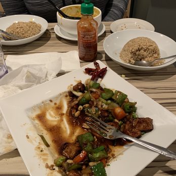 Alice & Friends' Vegan Kitchen - Kung Pao Ding YUMMY - Vegetarian Near Me - Chicago, Illinois Alice & Friends' Vegan Kitchen - Kung Pao Ding YUMMY - Vegetarian Near Me - Chicago, Illinois