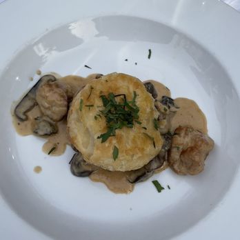 L'Escargot - Veal sweetbreads - French Near Me - Carmel, California L'Escargot - Veal sweetbreads - French Near Me - Carmel, California