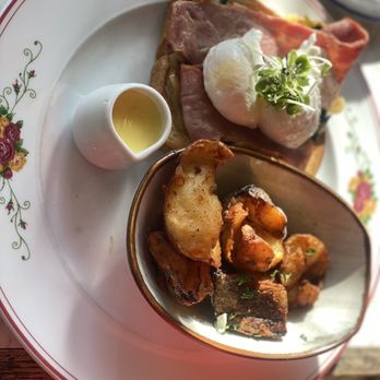 Cafe Landwer - Breakfast & Brunch Near Me - Boston, Massachusetts