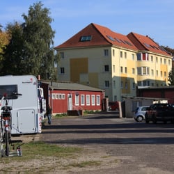 Wassersportzentrum Alte Feuerwache - Der rote Bau Rezeption und Cafe