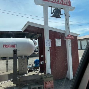 Walterville Propane - Area one pulls up to for tank refill. - Propane Near Me - Copley, Ohio Walterville Propane - Area one pulls up to for tank refill. - Propane Near Me - Copley, Ohio